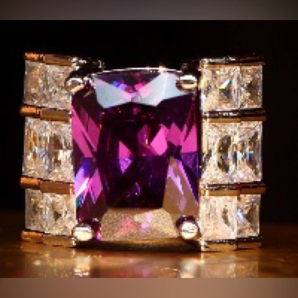 Beautiful Art Deco Style Ring Purple Aquarius Birthday Color W/3 Diamond On Side - Picture 10 of 10